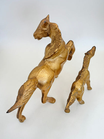 FT284 - Cast Metal Sculpture of Takaoka Dōki 高岡銅器