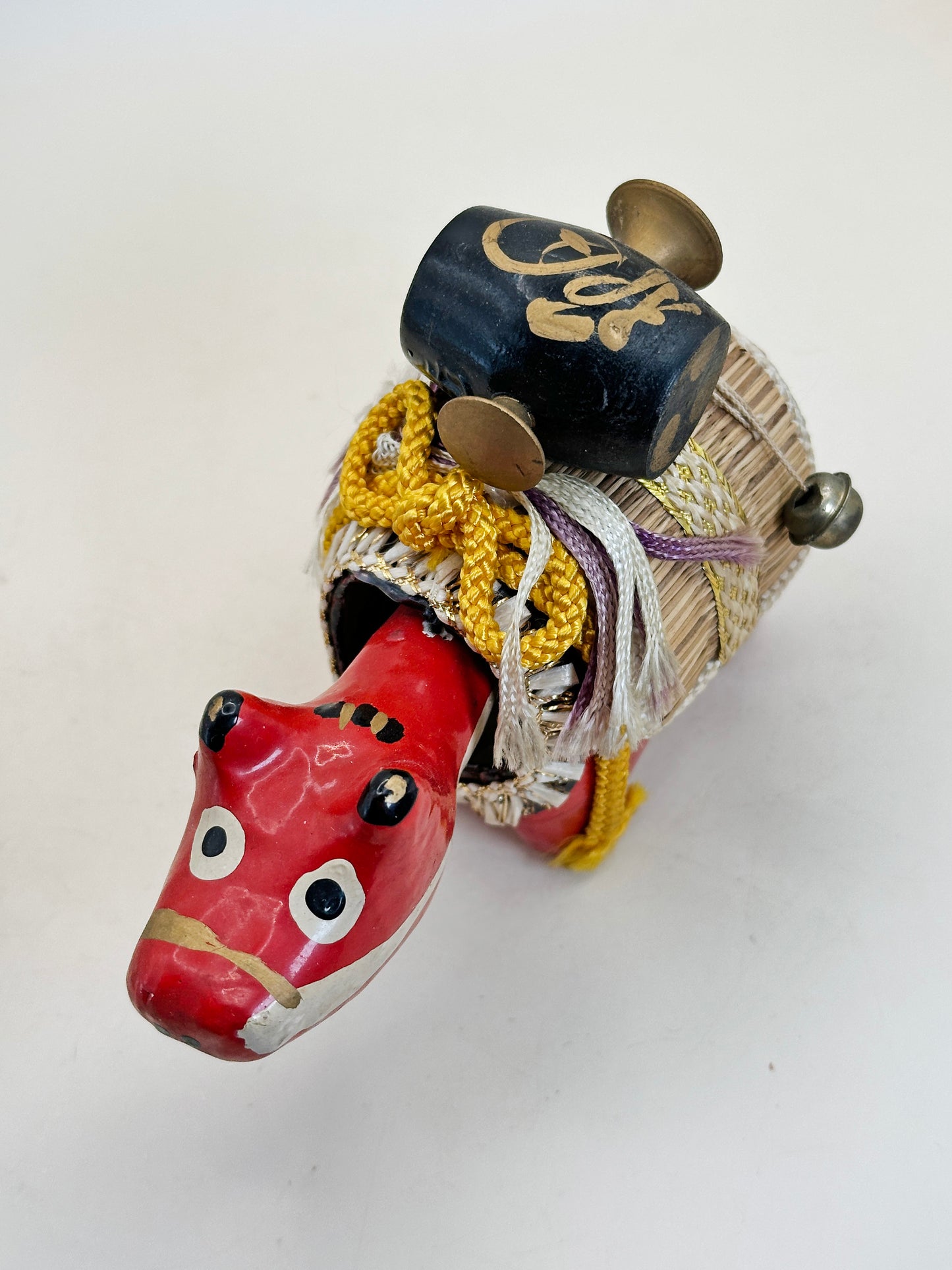 FT288 - Hariko Akabeko – Red Cow Paper Mache 赤べこ