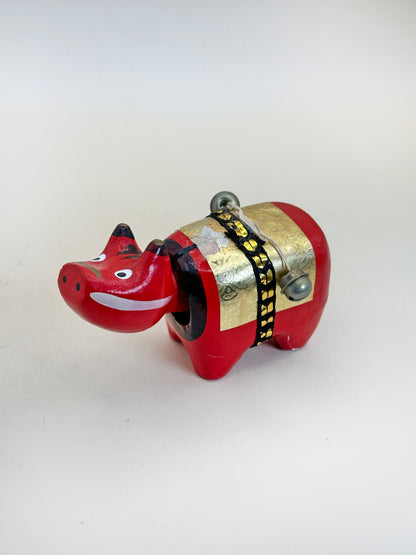 FT289 - Hariko Akabeko – Red Cow Paper Mache 赤べこ