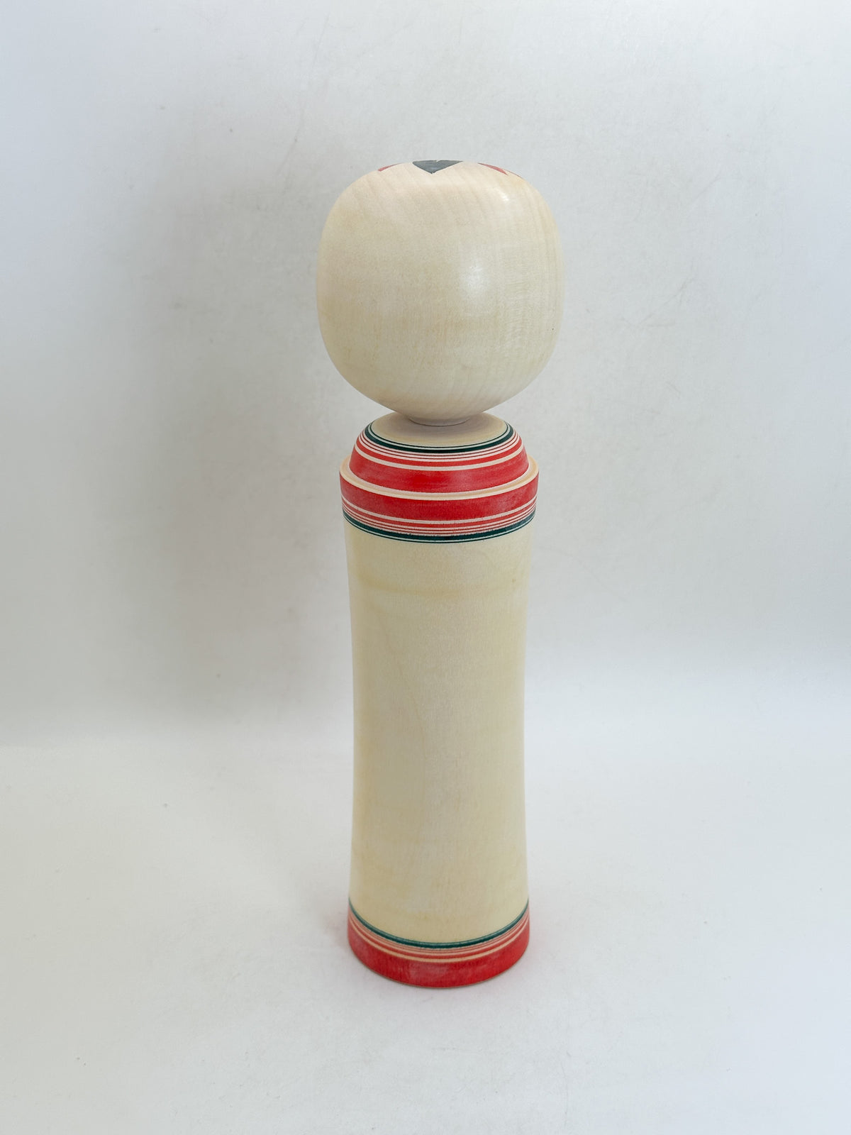 K25228 - Naruko kokeshi by Yoshihiro Sato 佐藤賀宏