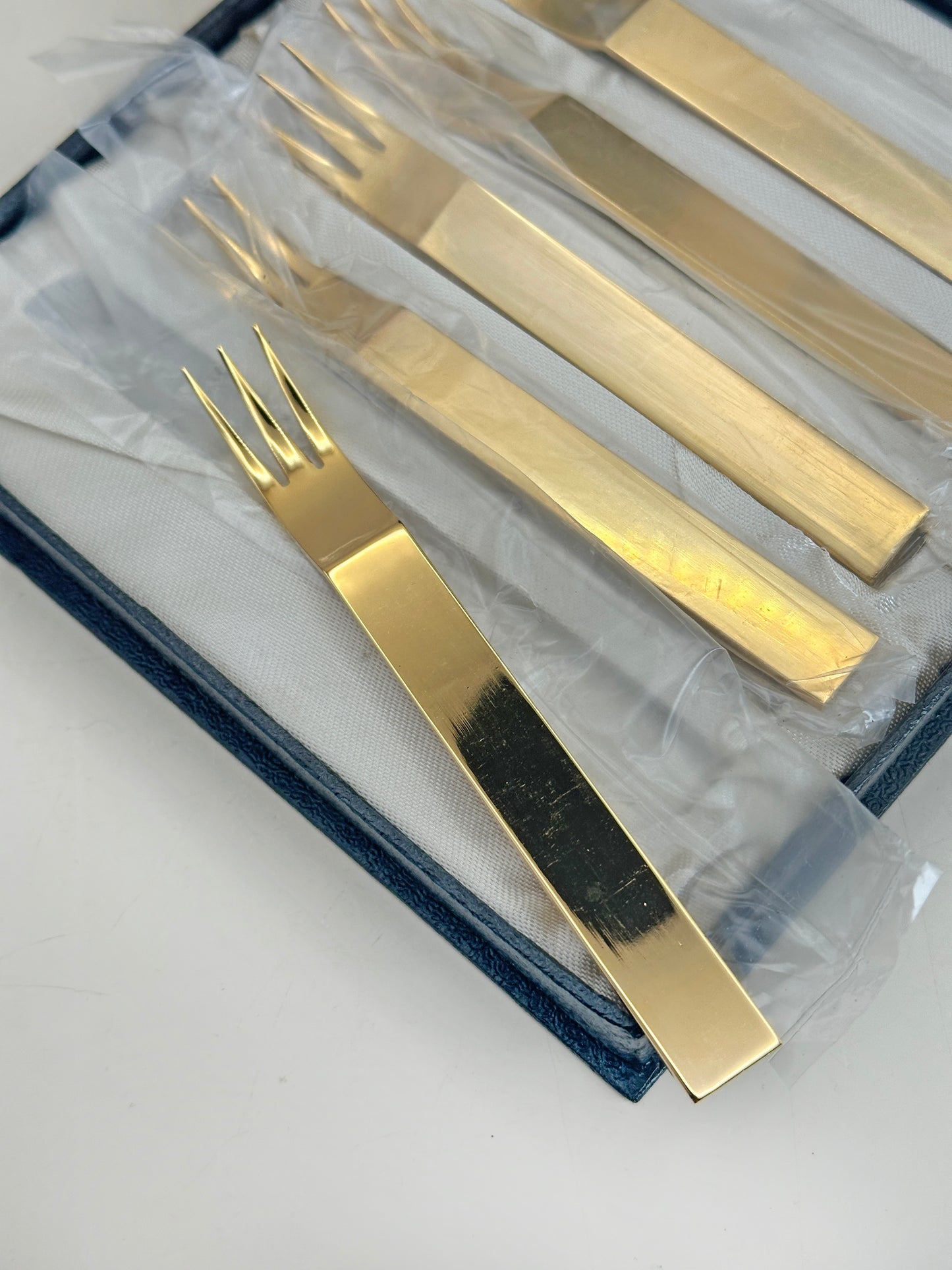 TB264 - Appetizer forks by Tachikichi たち吉