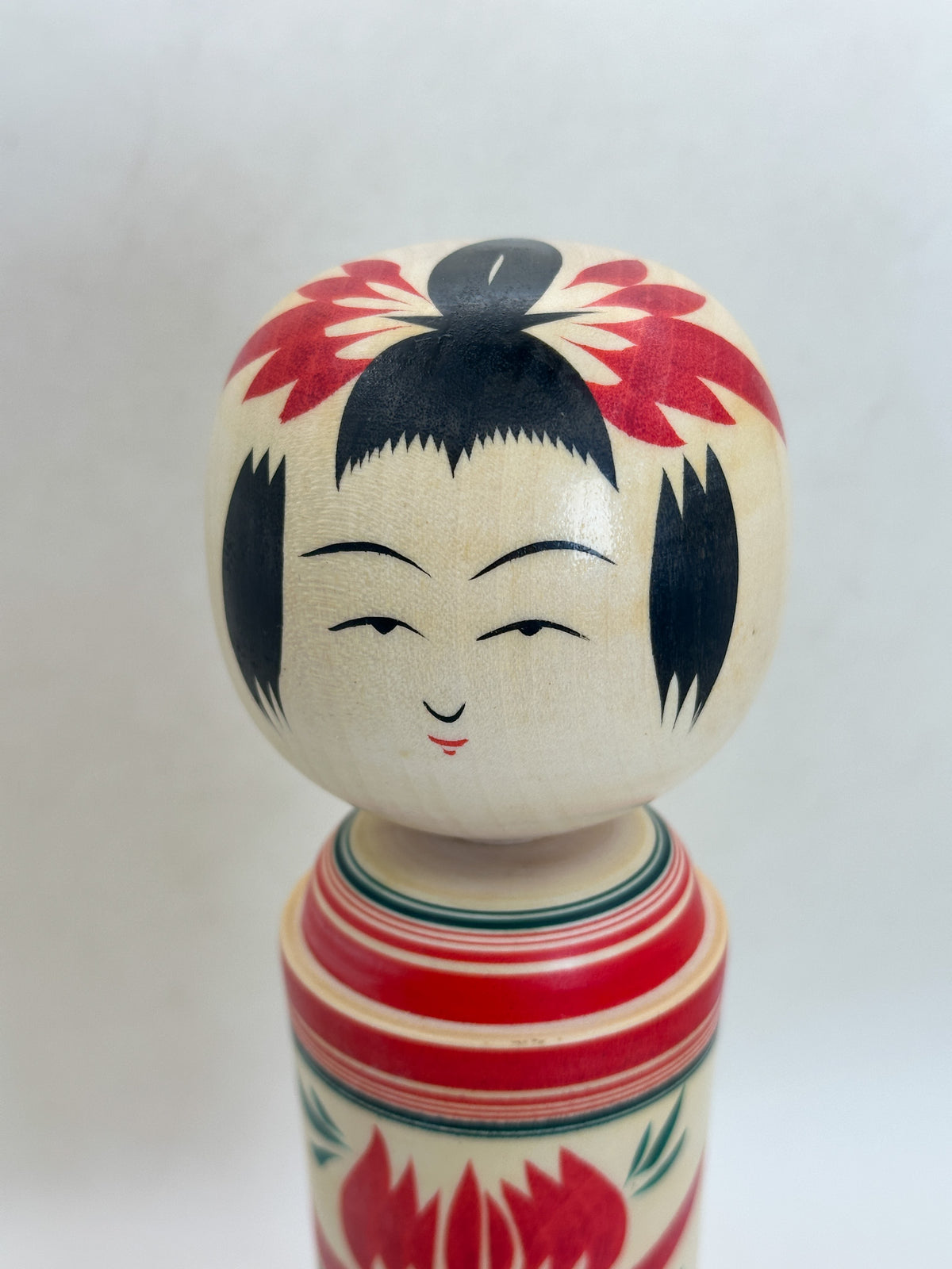K25228 - Naruko kokeshi by Yoshihiro Sato 佐藤賀宏