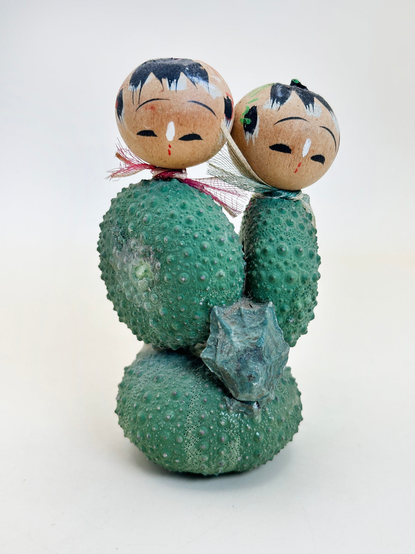 K10168 - RARE omiyage Cactus Kokeshi de Miyagi 宮城