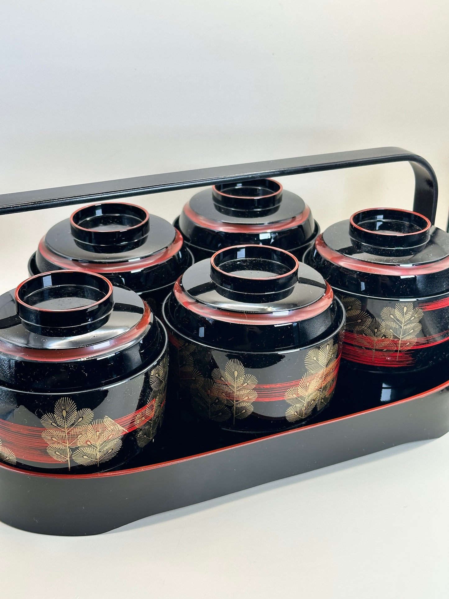 TB150 - Juego de 5 cuencos con tapa estilo laca japonesa con bandeja con asas
