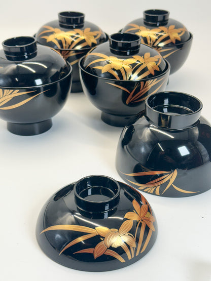 TB417 - Aizu-nuri Lidded Bowl 会津塗