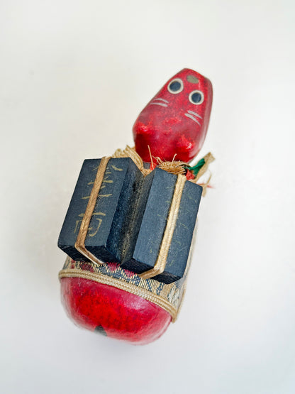 FT297 - Hariko Akabeko – Red Cow Paper Mache 赤べこ