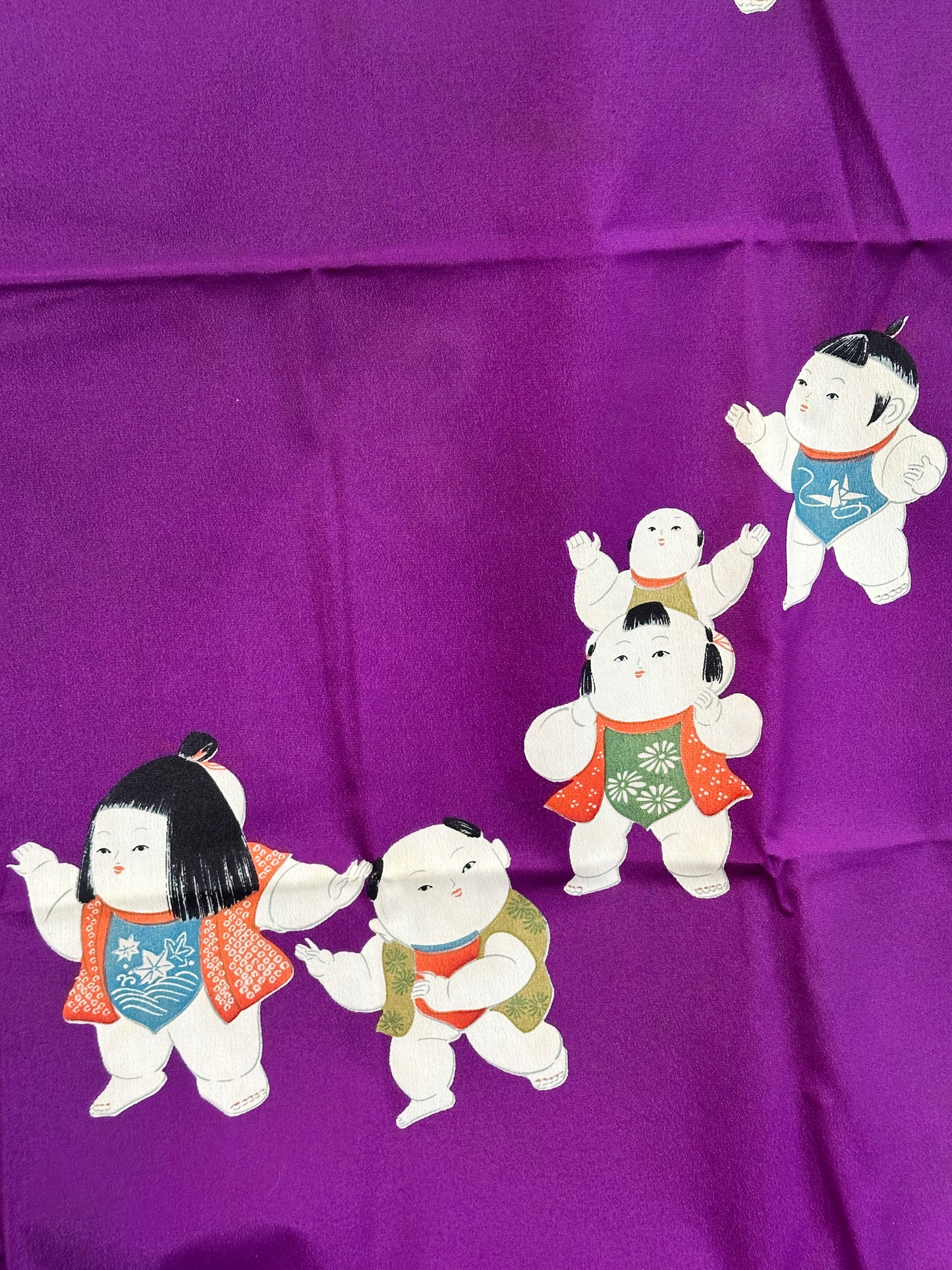 FA29 - Furoshiki of Kotobuki Ningyō 寿人形