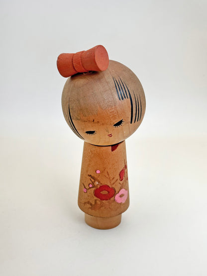 K15111 - Sosaku kokeshi doll of spring 春待ち