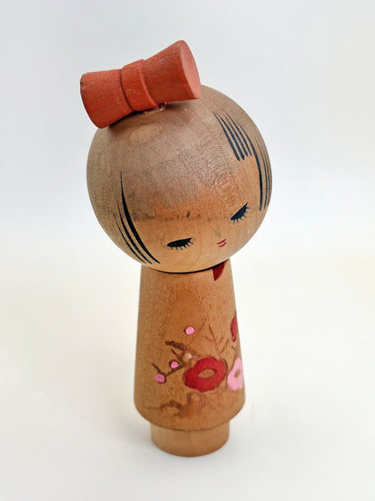 K15111 - Sosaku kokeshi doll of spring 春待ち