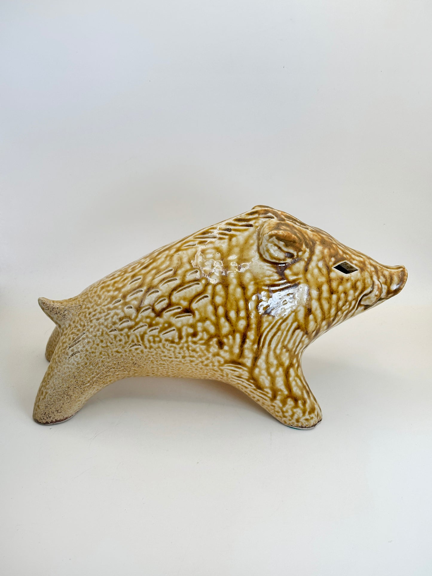 FT301 - Kiseto Ceramic figurine of a wild boar 黄瀬戸