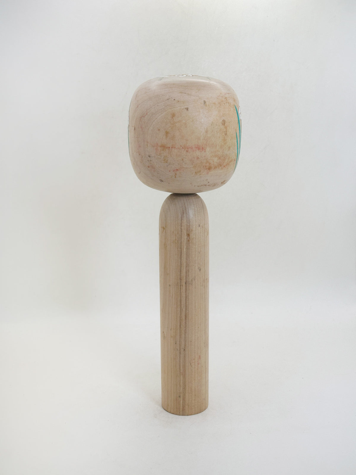 K25233 -  Tōgatta Kokeshi by Morimasa Sato 佐藤守正