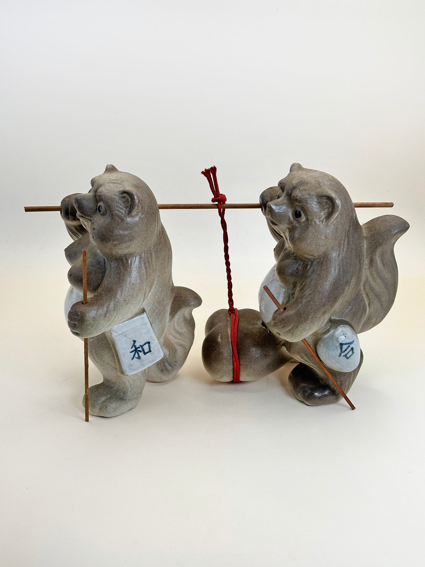 FT302 - Shigaraki-yaki Tanuki Figurine Set 夫婦和合
