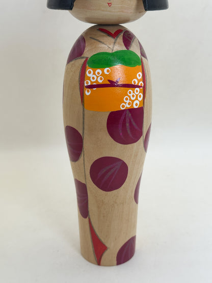 K30100 - Sōsaku kokeshi by Eiko Shibata 柴田栄子