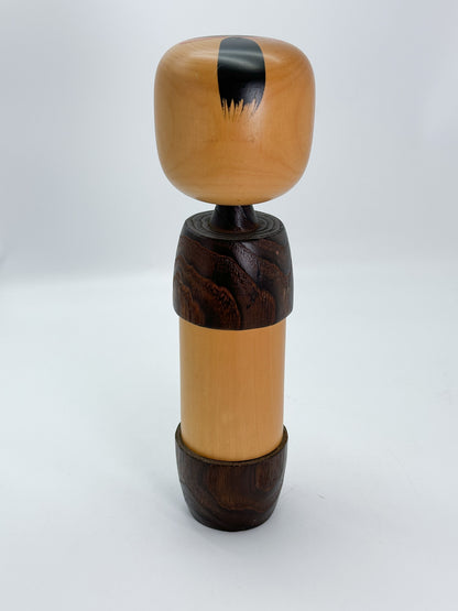 K30102 - Sosaku Kokeshi by Usaburō Okamoto 岡本卯三郎