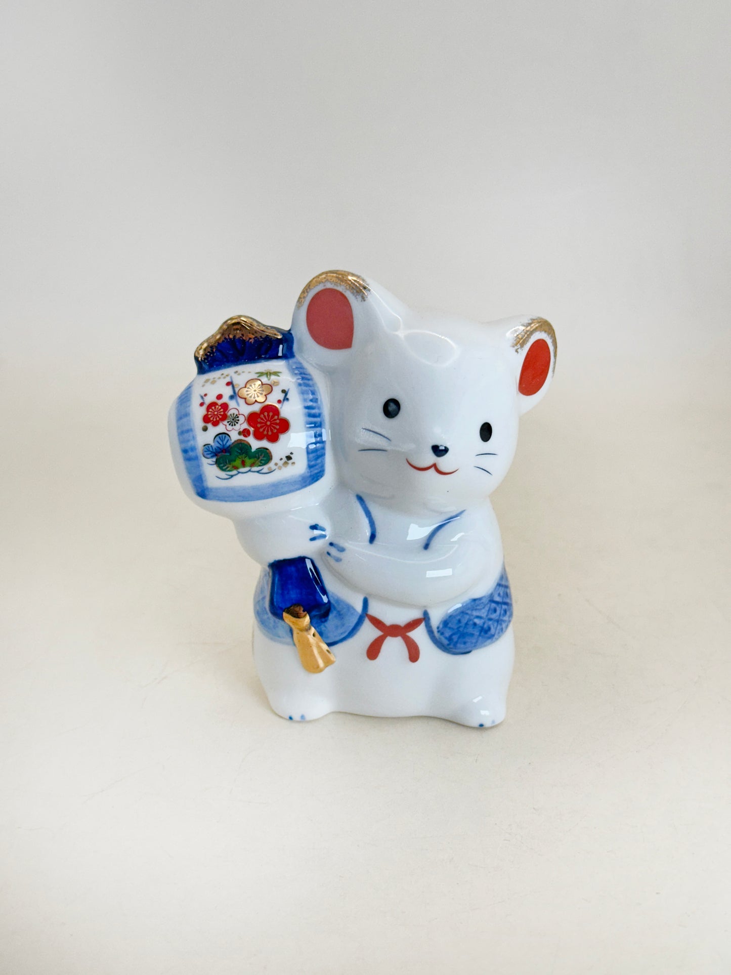 FT436 - Zodiac Rat figurine by Yakushigama 薬師窯