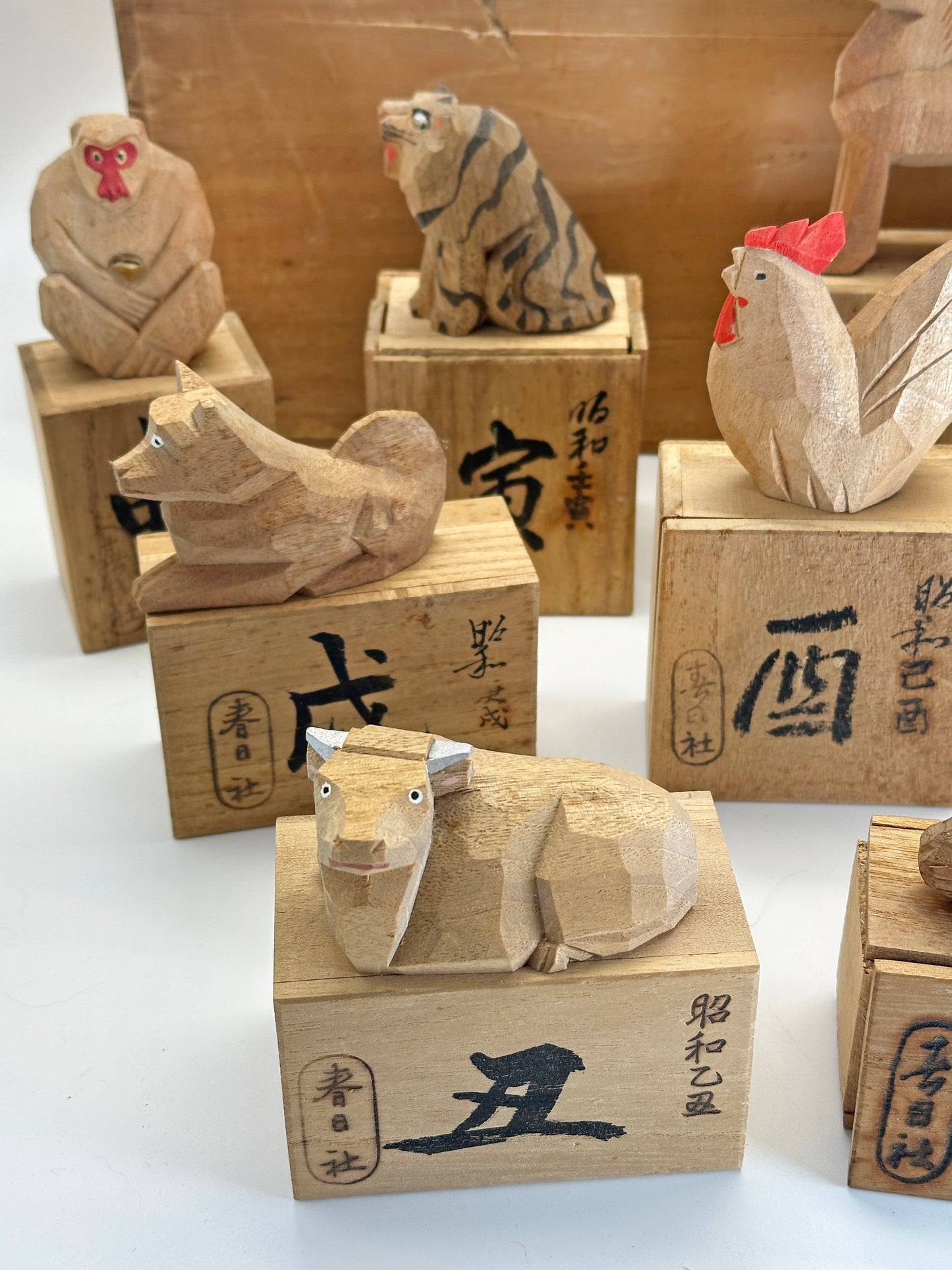 FT437 - Woodcarving figurine set from Kasuga Taisha 春日大社