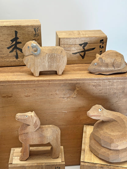 FT437 - Woodcarving figurine set from Kasuga Taisha 春日大社
