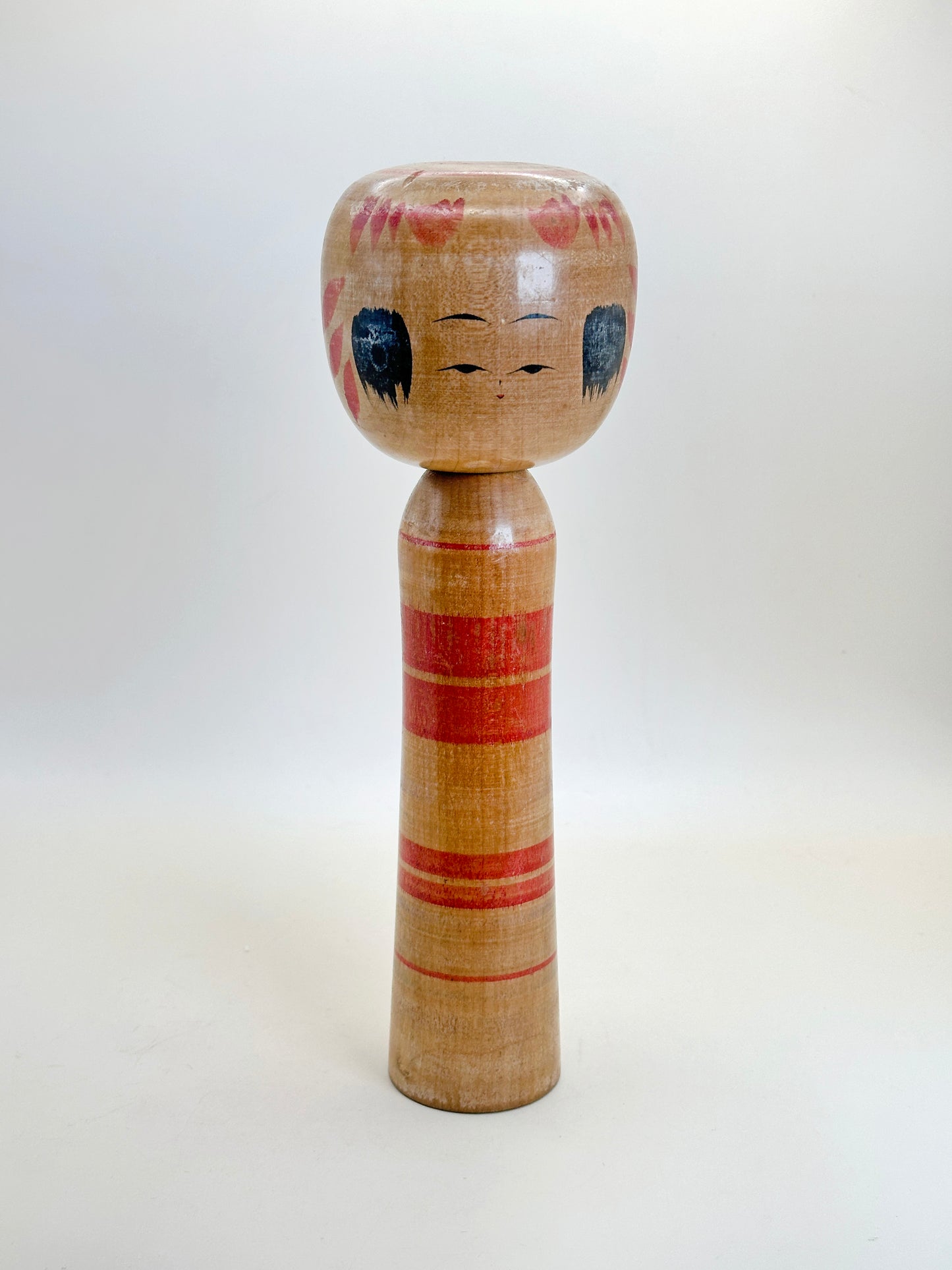 K25104 - Yajiro Kokeshi by Manabu Niiyama 新山学