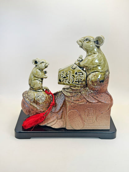 FT309 - Shigaraki-yaki Zodiac Rat Figurine by Tōsen 信楽焼