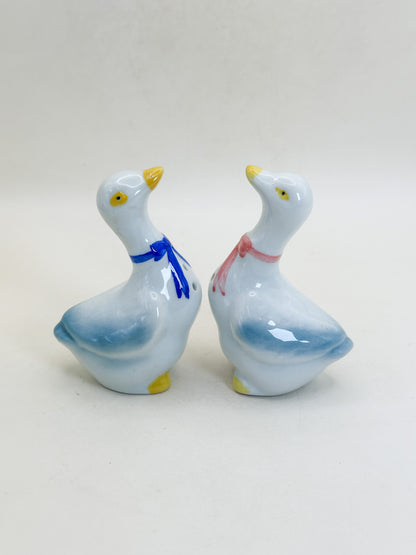 TB450 - Ducks Condiment Shakers アヒル