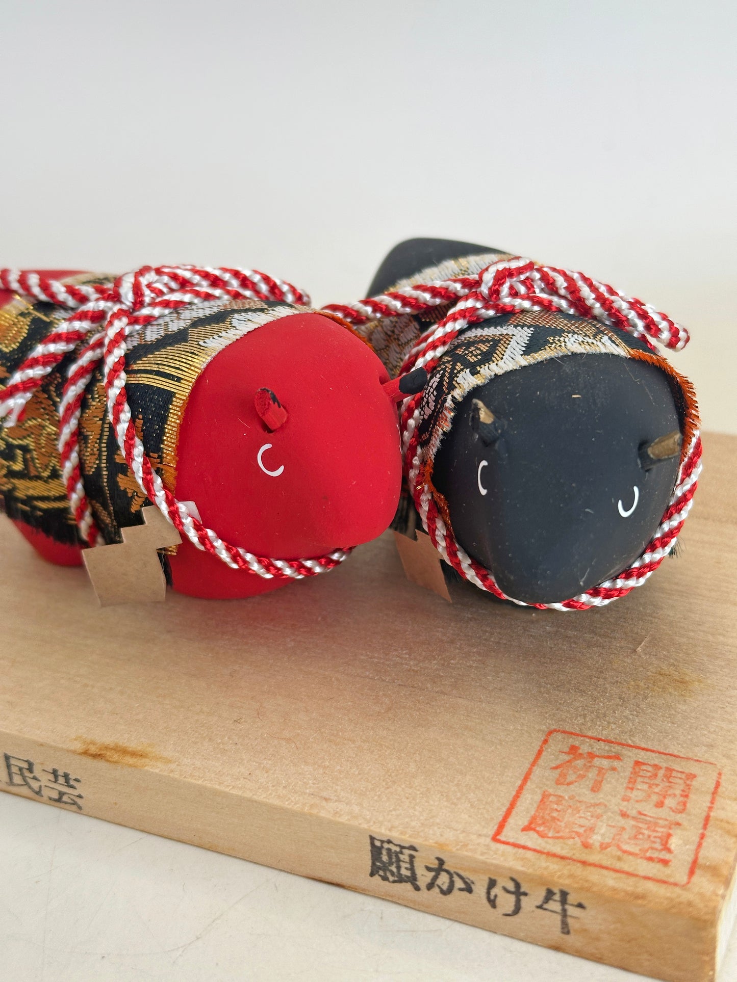 FT441 - Folk Crafts of Wish-Making Oxen 願牛