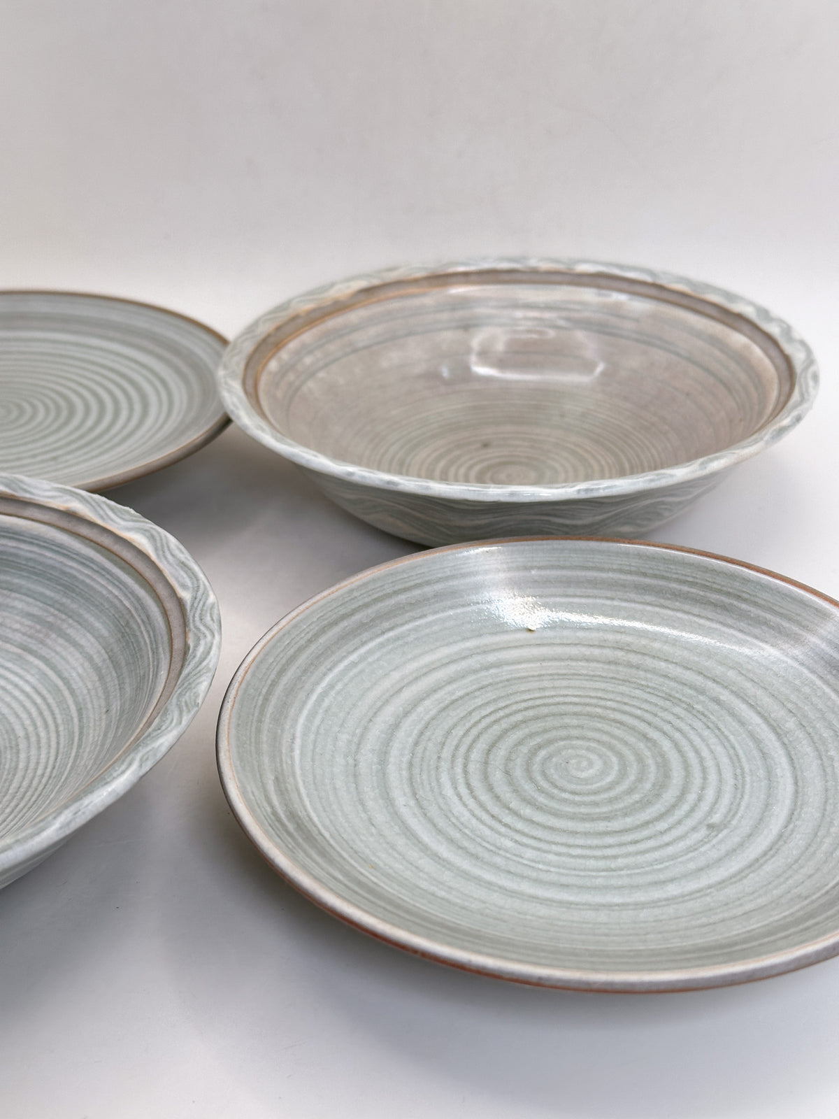 TB455 - Karatsu Lidded Bowls 唐津