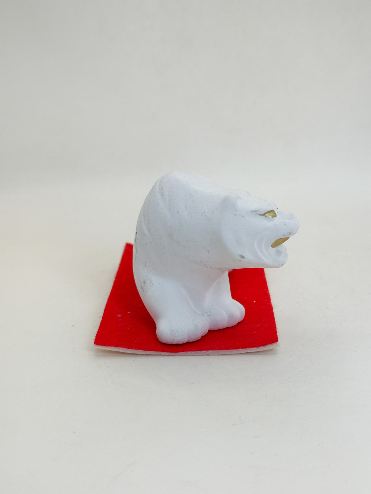 FT602 - Yakushigama White Tiger Eto Figurine 薬師窯