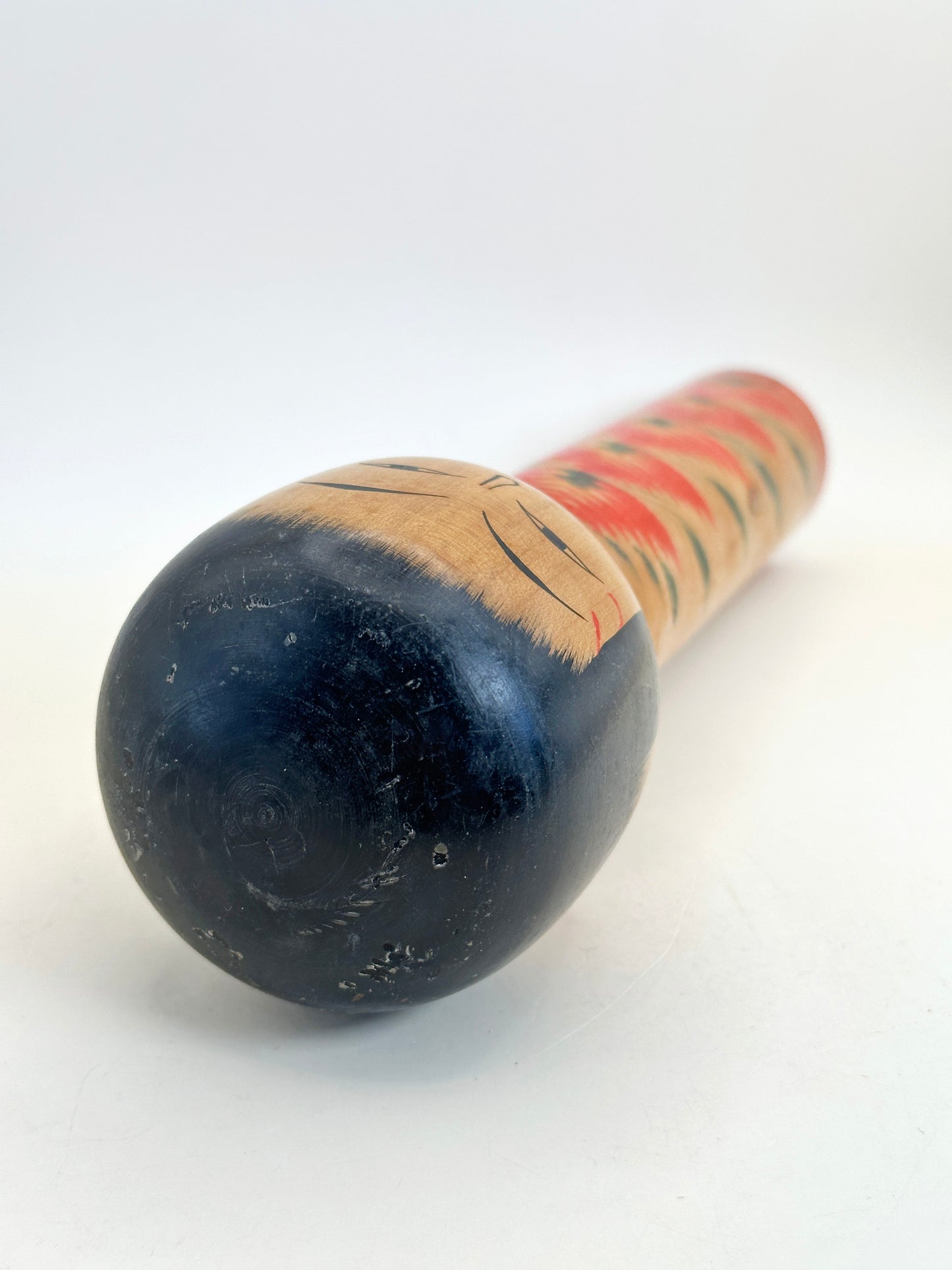 K25106 - Kokeshi Zao Tradicional de Atsuo Tanaka 田中敦夫