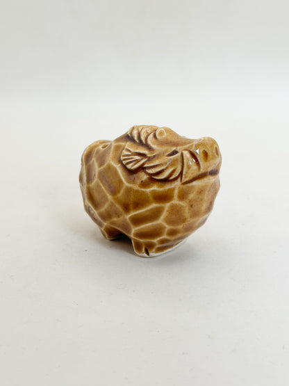 FT586 - Boar Toothpick Holder by Yakushigama 薬師窯