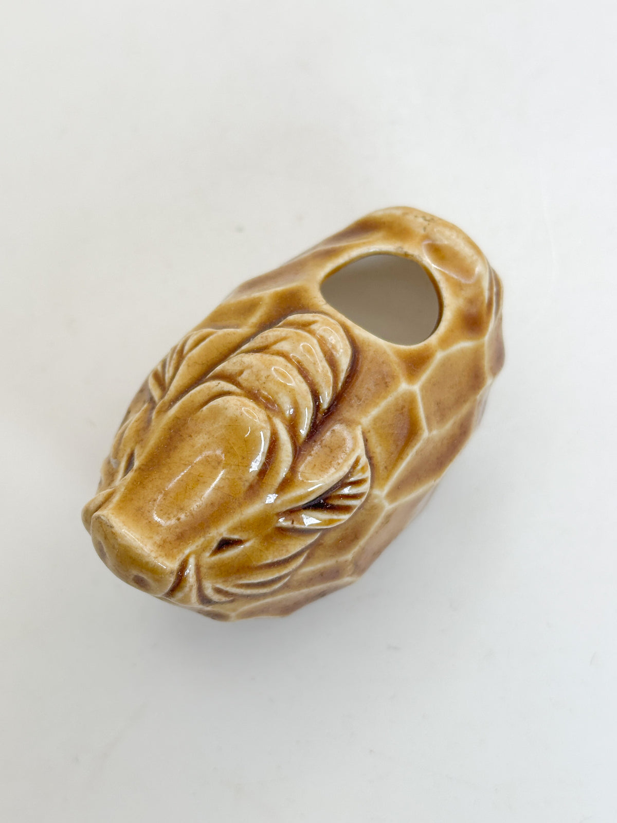 FT586 - Boar Toothpick Holder by Yakushigama 薬師窯