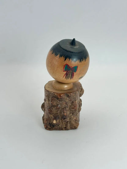 K10080 - Onsen kokeshi doll︱Iizaka Onsen 飯坂温泉