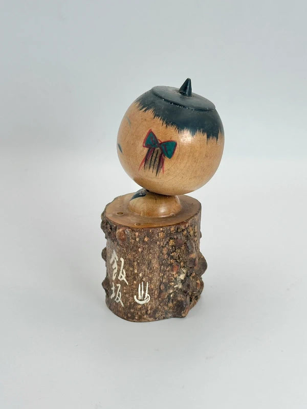 K10080 - Onsen kokeshi doll︱Iizaka Onsen 飯坂温泉