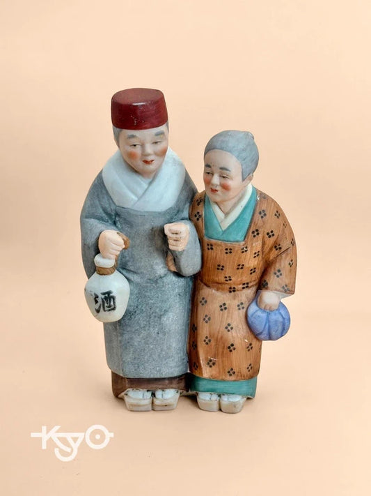 FT130 - Vintage Japanese Ceramic Folk Figurine