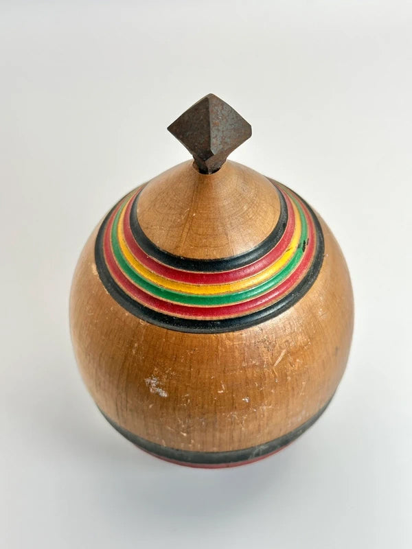 FT96 - Vintage folktoy Koma Spining Top