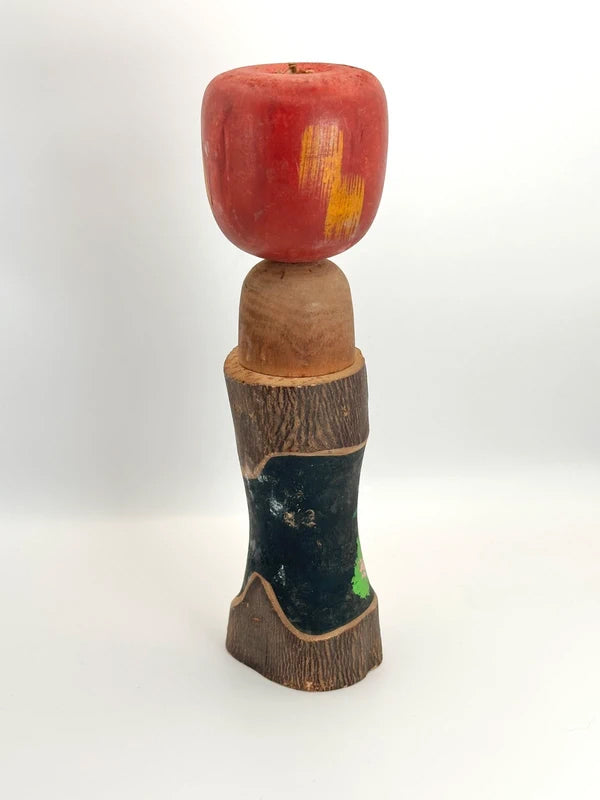 K25021 - Vintage Apple-Head Kokeshi Doll