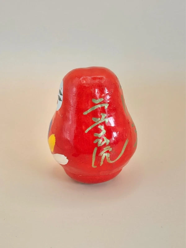 FT117 - Vintage Daruma doll from Ogura-yama 小倉山