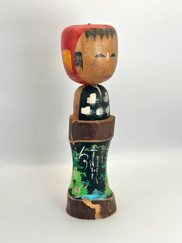 K25021 - Vintage Apple-Head Kokeshi Doll