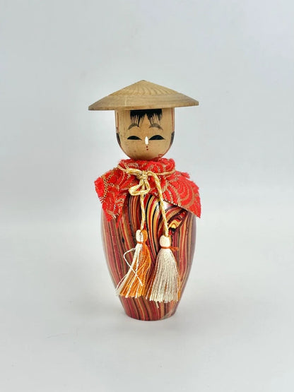 K10110 - Vintage omiyage kokeshi doll tokkuri