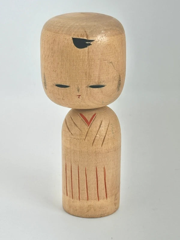 K10104 - Vintage sosaku kokeshi doll