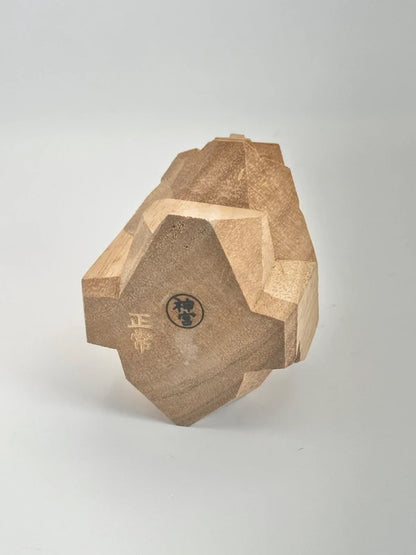 FT114 - Wood Carving Zodiac Monkey 伊勢神宮 干支一刀彫