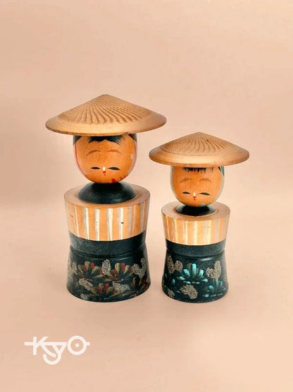 K10084 - Vintage omiyage kokeshi doll