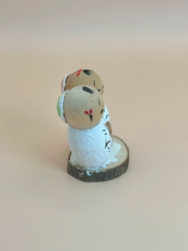 K05019 - Onsen omiyage souvenir kokeshi “Yukiguni” 雪国