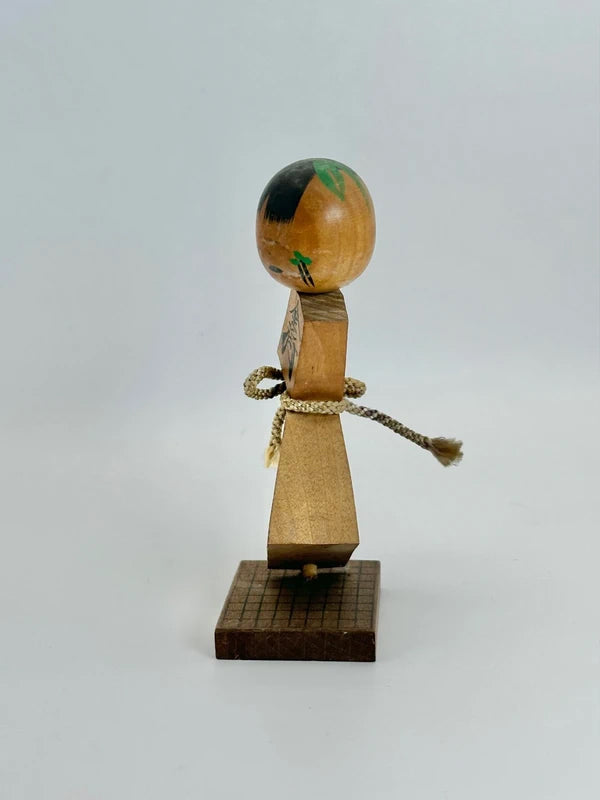 FT128 - Omiyage folktoy kokeshi Shogi 将棋