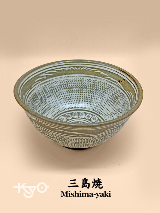TC04 - Mishima-yaki Chawan Tea bowl 茶碗 三島焼