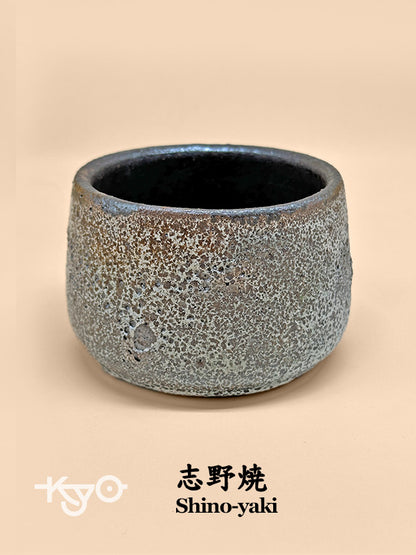 TC09 - Shino-yaki Matcha Bowl 志野焼 茶碗