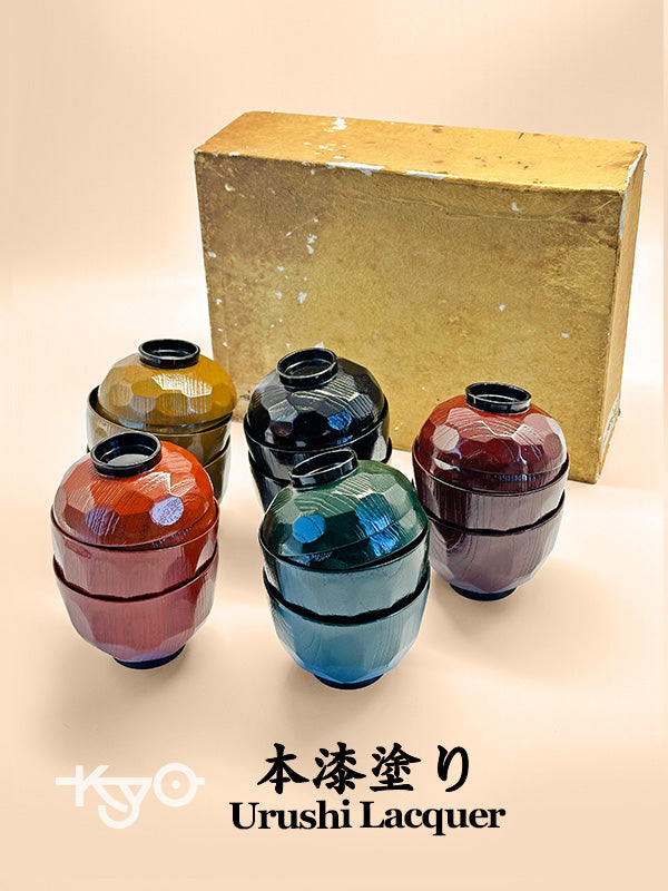 TB109 - Lacquered Japanese Soup Bowls with Lids 本漆塗り