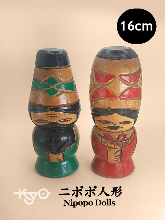 K15147 - Sōsaku Kokeshi de Muñecas Nipopo ニポポ人形