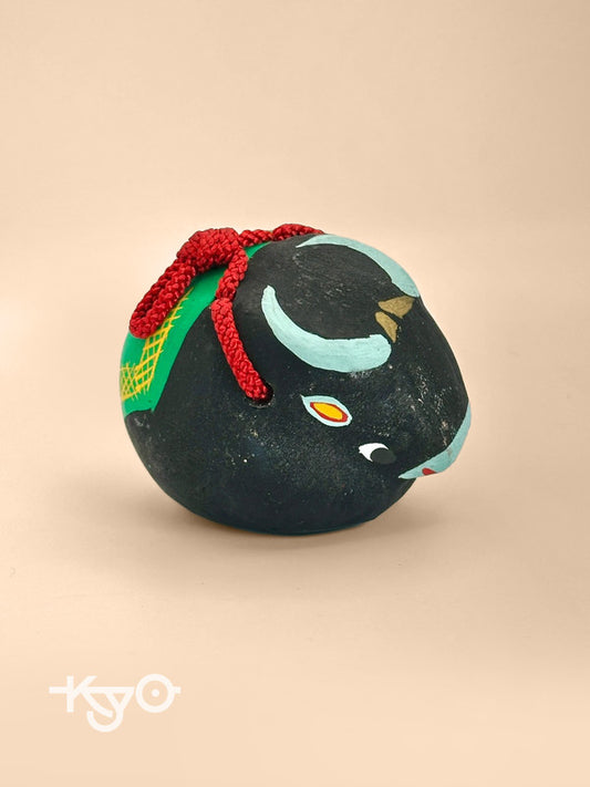 CB017 - Clay bell ornament Dorei Cow
