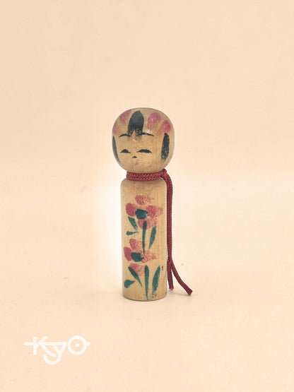 Mini kokeshi traditionnelles