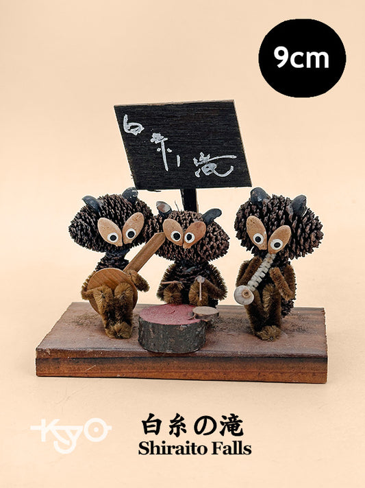 K10228 - Omiyage Kokeshi from Shiraito Falls 白糸の滝